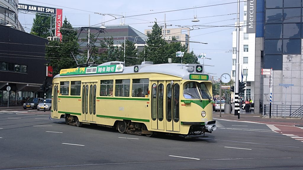 Toerist tram Den haag