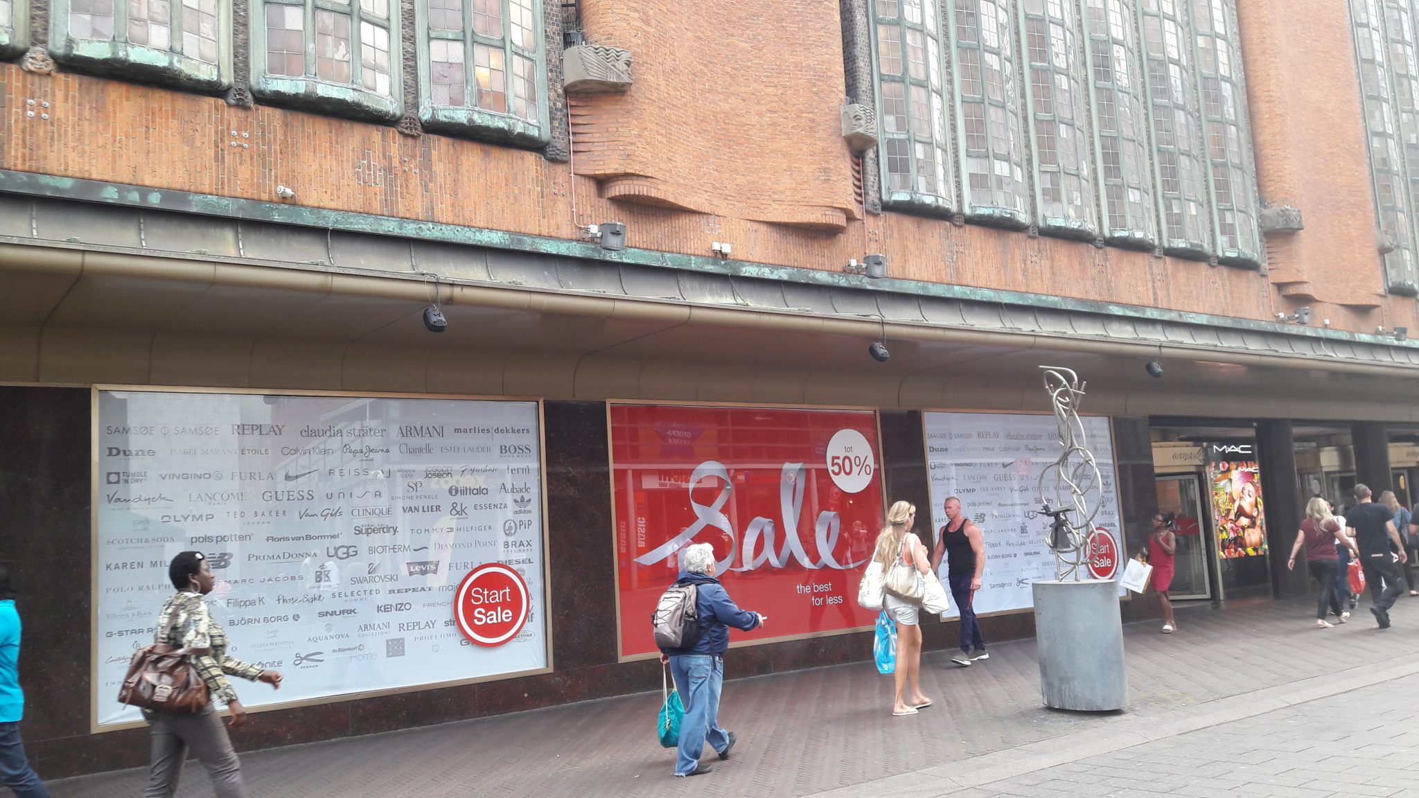 bijenkorf den haag sale