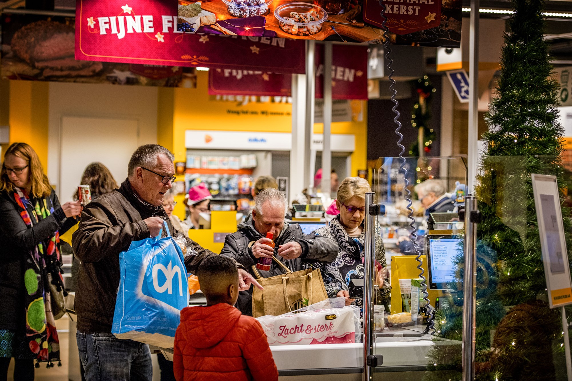 Deze supermarkten in Den Haag zijn open op Eerste & Tweede Kerstdag 2018 indebuurt Den Haag Deze supermarkten in Den Haag zijn open op Eerste & Tweede Kerstdag 2018 indebuurt Den Haag