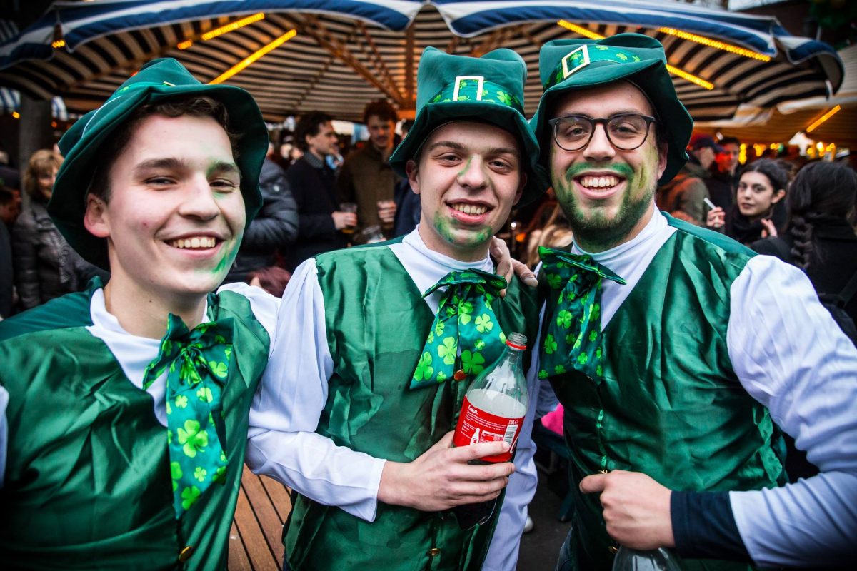St. Patricks Day Den Haag 2017. Foto Mark Vincent Grote Markt