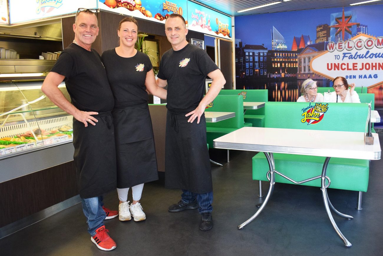 Uncle John Snackbar Leyweg