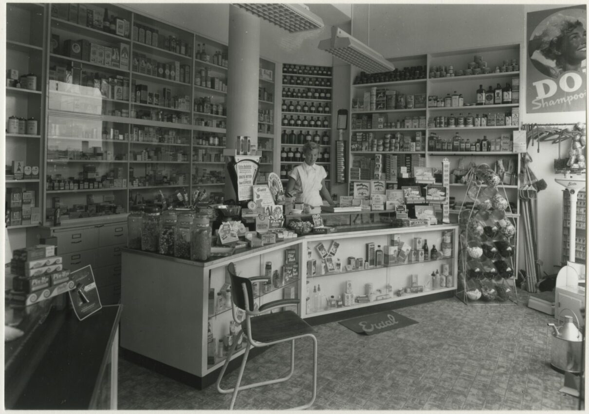 1952 winkel betje wolffstraat Collectie Haags Gemeentearchief