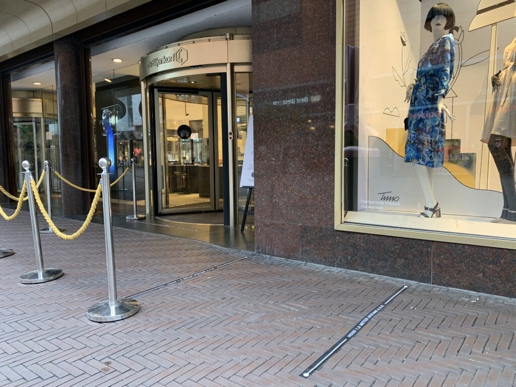 openingstijden bijenkorf den haag