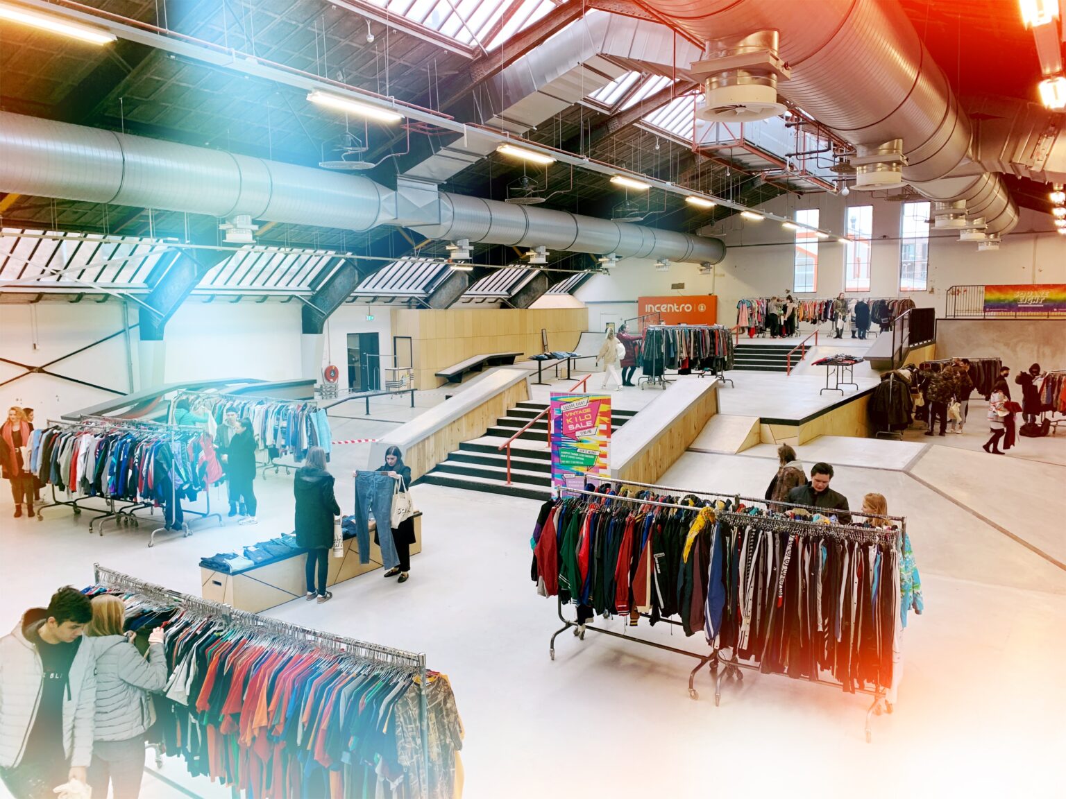 Shoptip! Dit weekend is er een vintage kilo sale in Den Haag