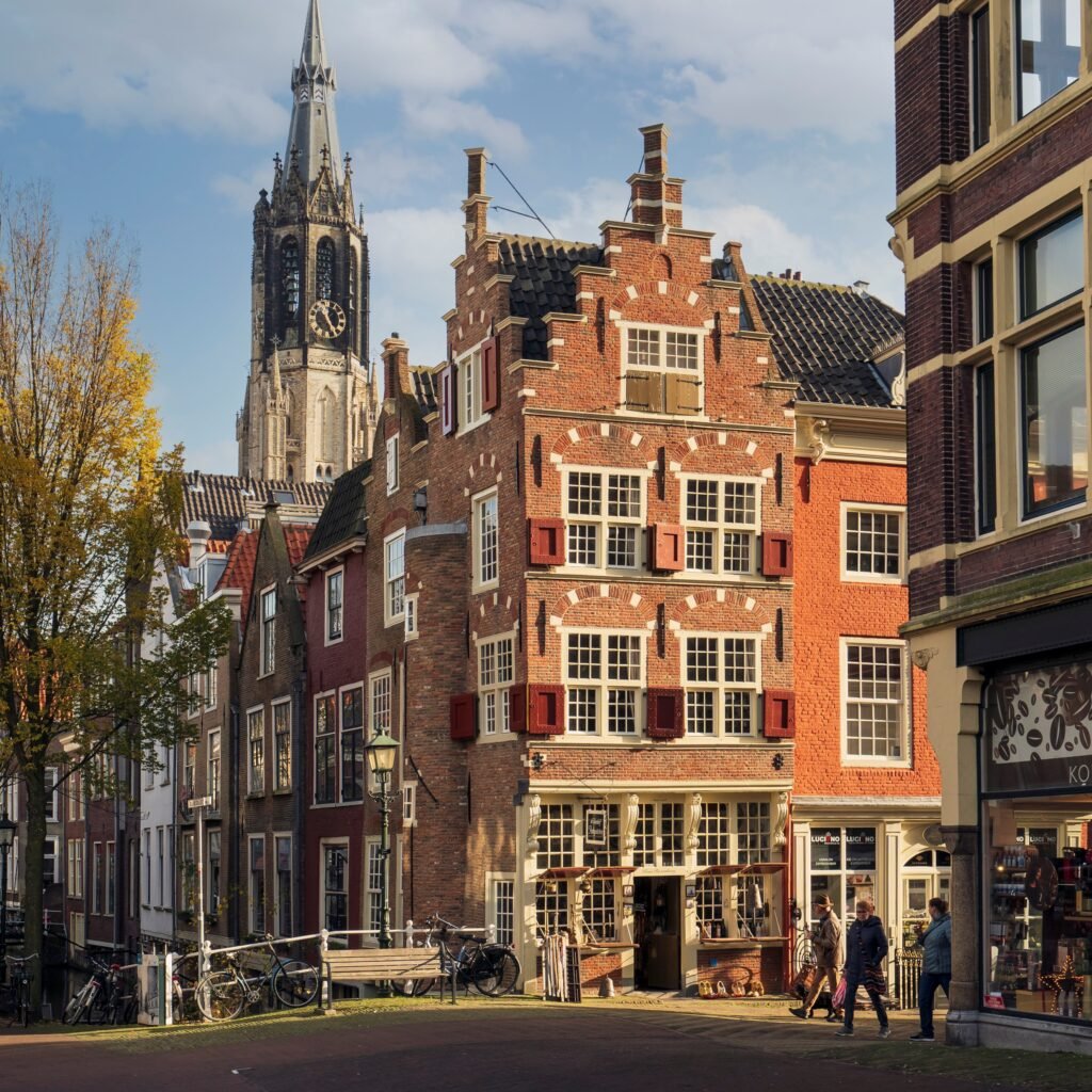 De Delftse binnenstad | Foto via Delft Marketing © Michael Kooren fotografie