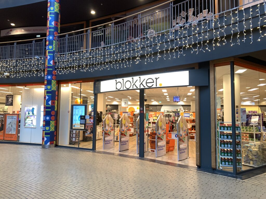 Deze winkels zijn nog steeds open in de Megastores indebuurt Den Haag