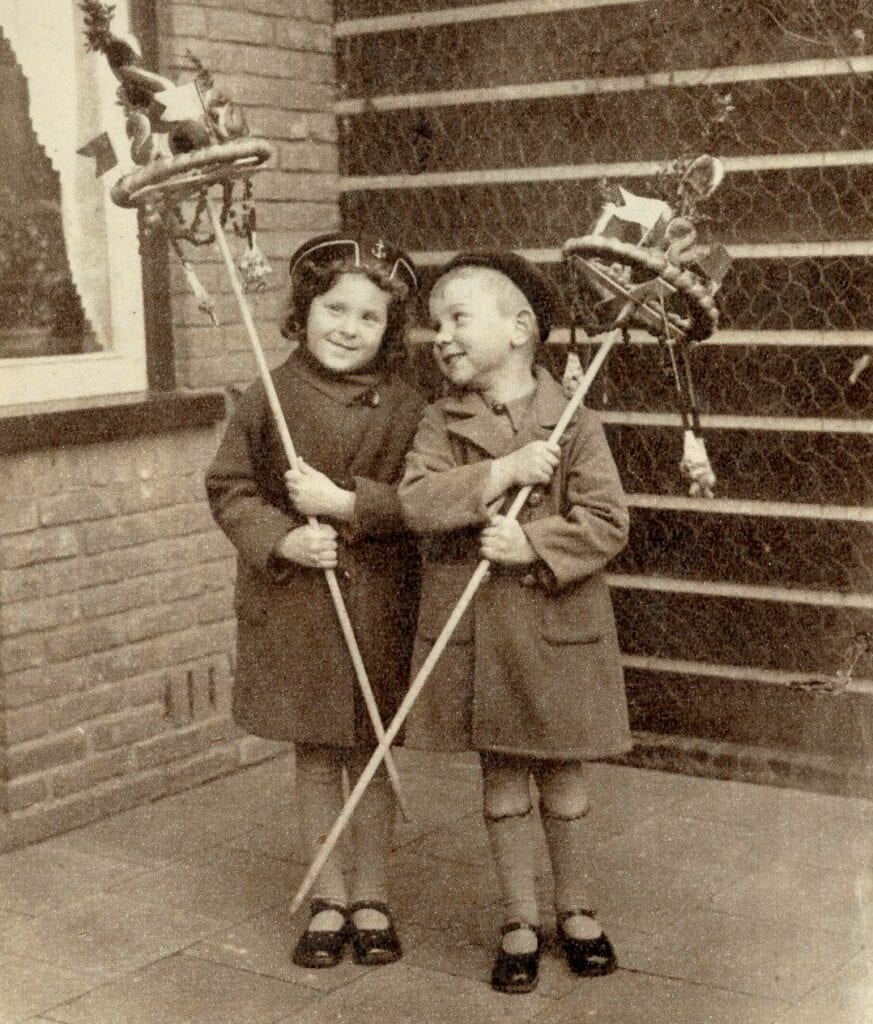 Mode door de jaren heen zo liepen Deventenaren er vroeger bij indebuurt Deventer Mode door de jaren heen zo liepen Deventenaren er vroeger bij indebuurt Deventer