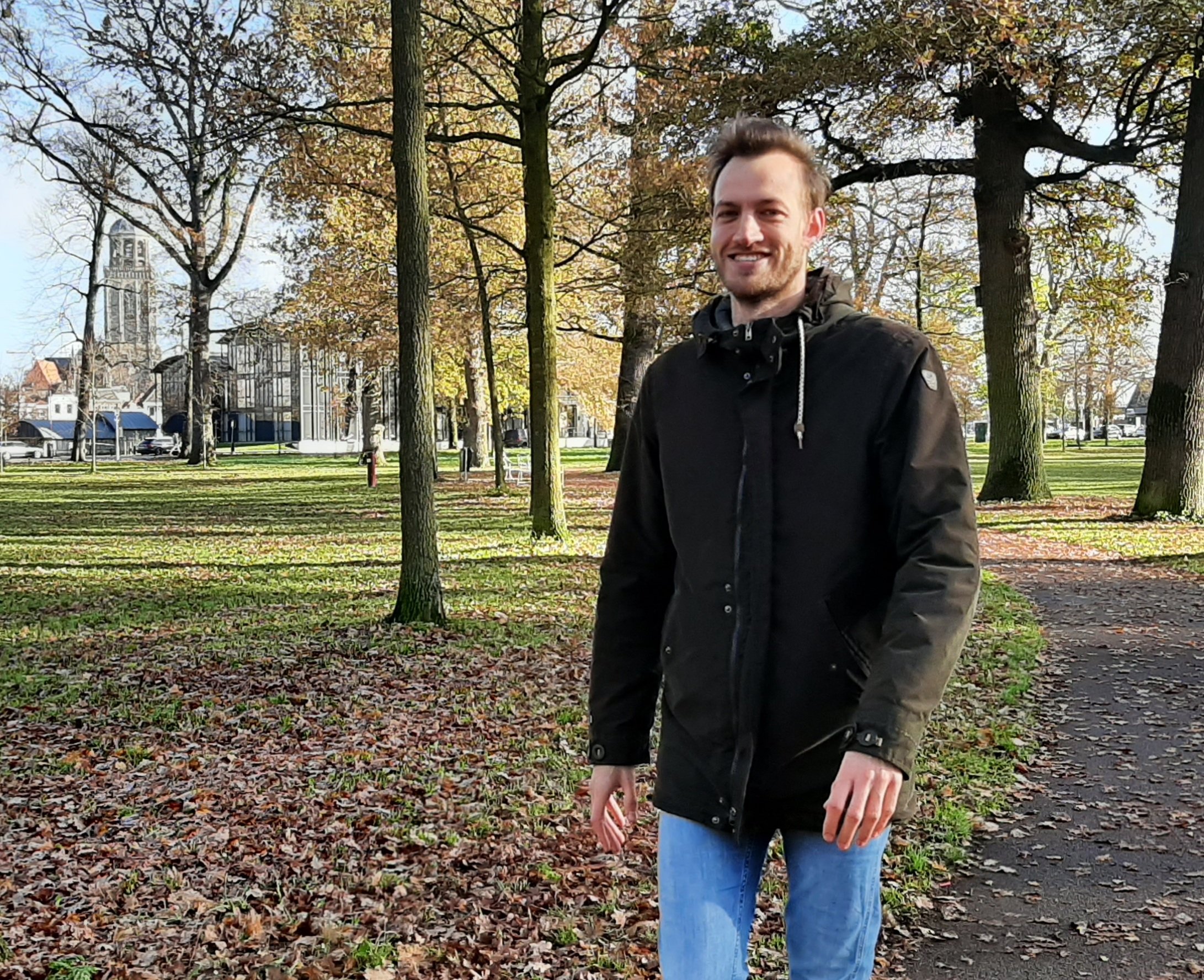 Casper (31) biedt eerste hulp bij keuzestress: ‘Het liefst tijdens een lange wandeling’