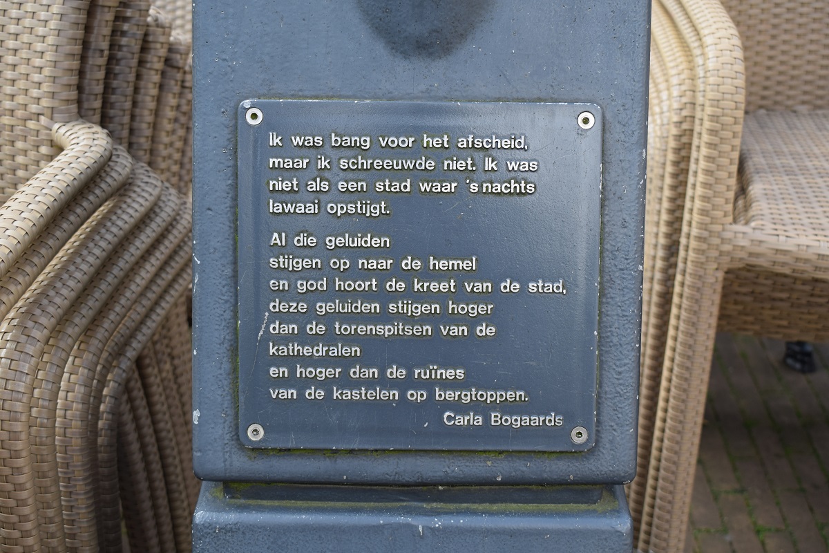 Poëziepalen-poeziepaal-gedichten-doetinchem-straatpoezie