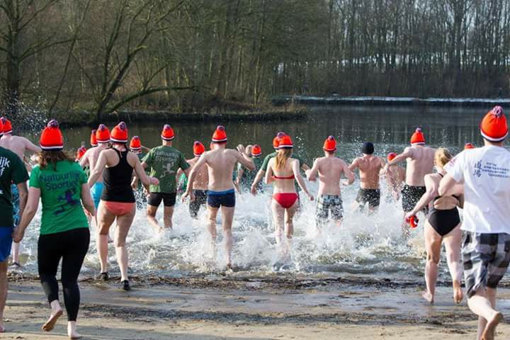 Dordtse Nieuwjaarsduik 2018