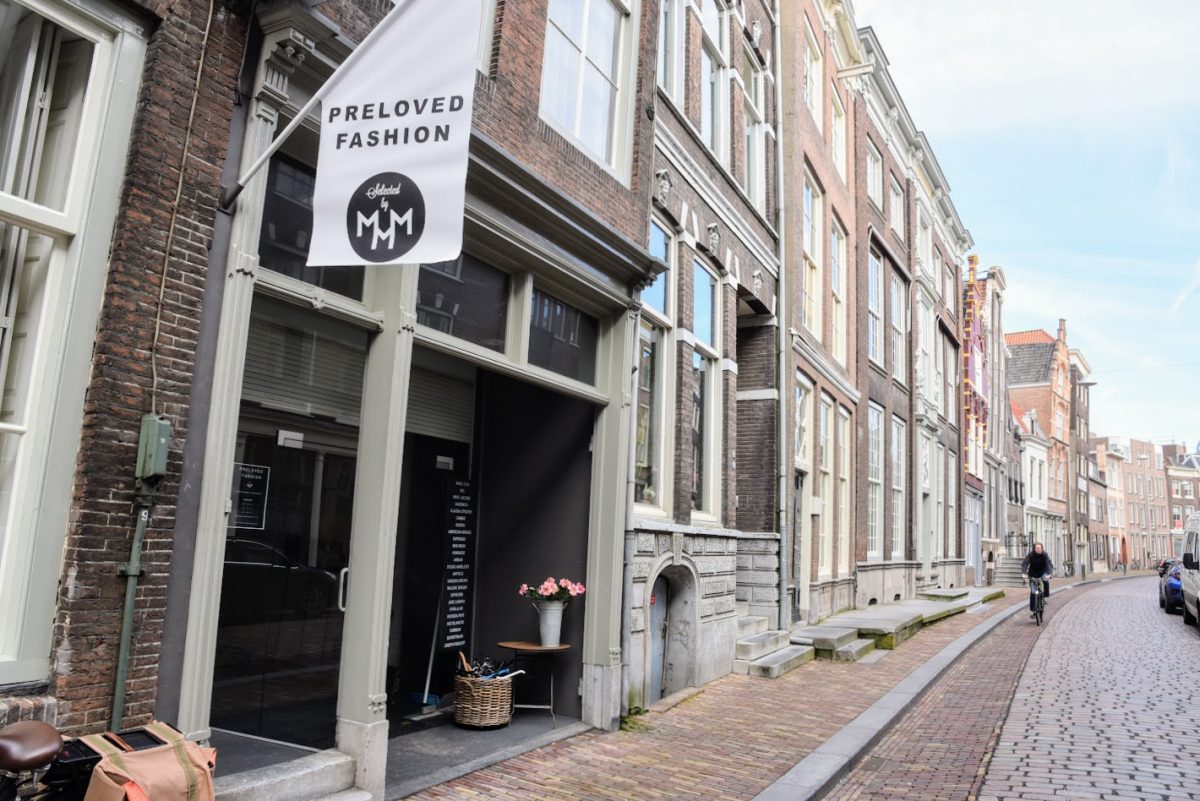 Preloved fashion selected by 3xM Dordrecht - indebuurt.nl