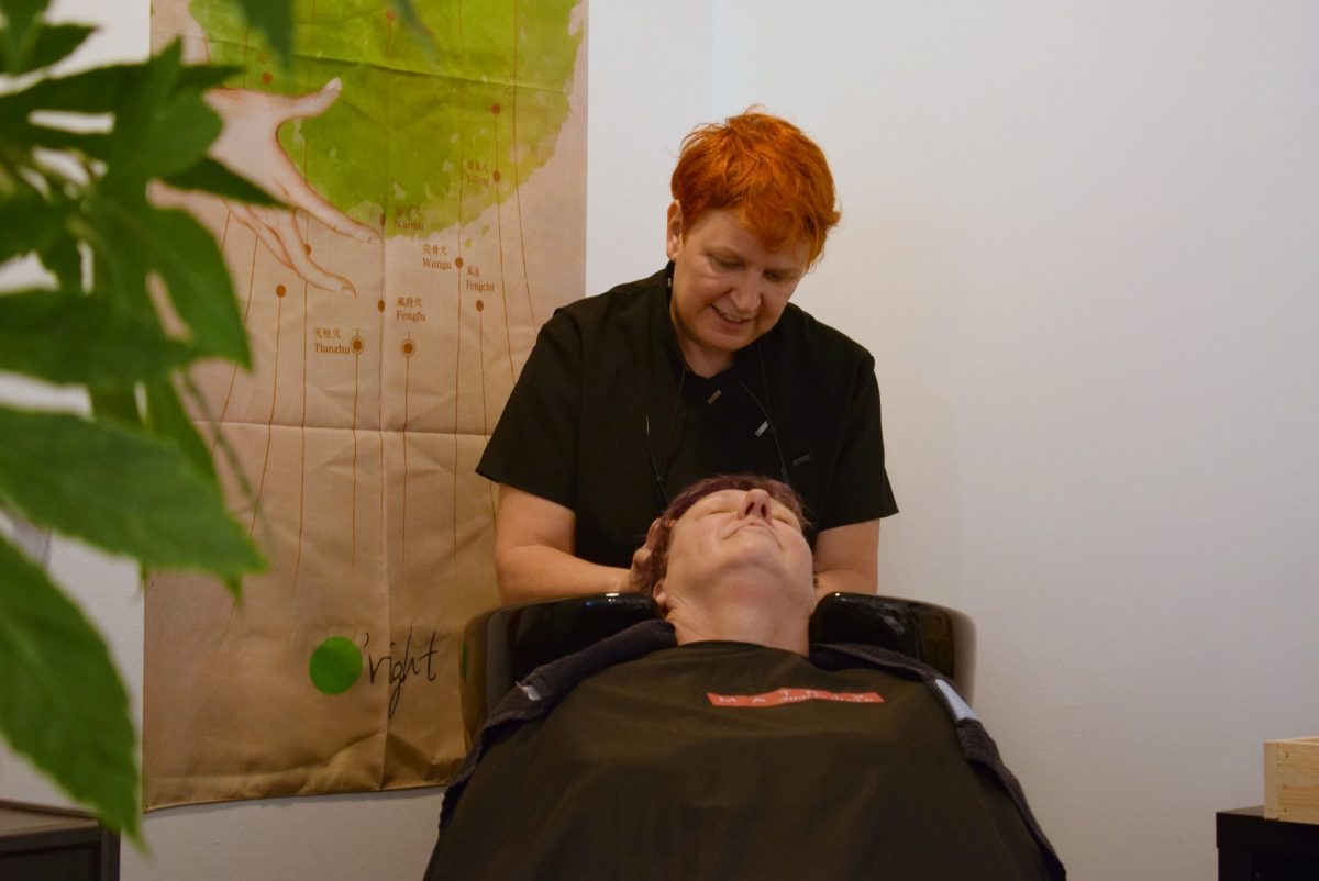 Christel - Salon Maryvonne en Chris Natuurlijk - kapsalon Dordrecht - indebuurt.nl