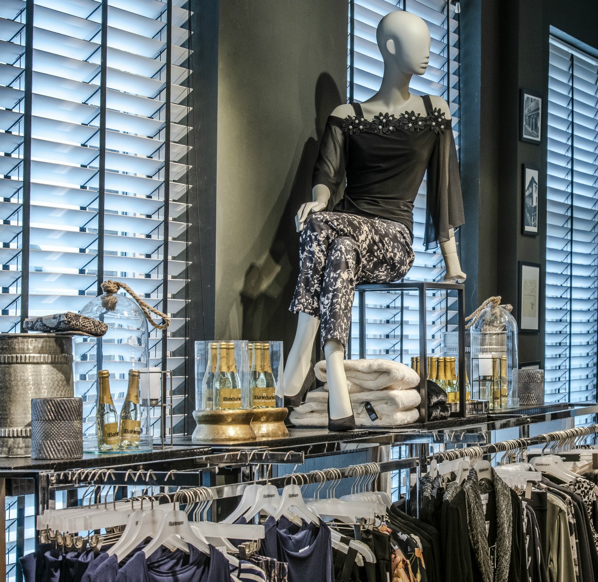 Zo feest de jarige Bahlmann Mode