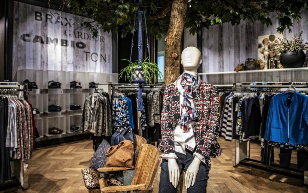 Zo feest de jarige Bahlmann Mode