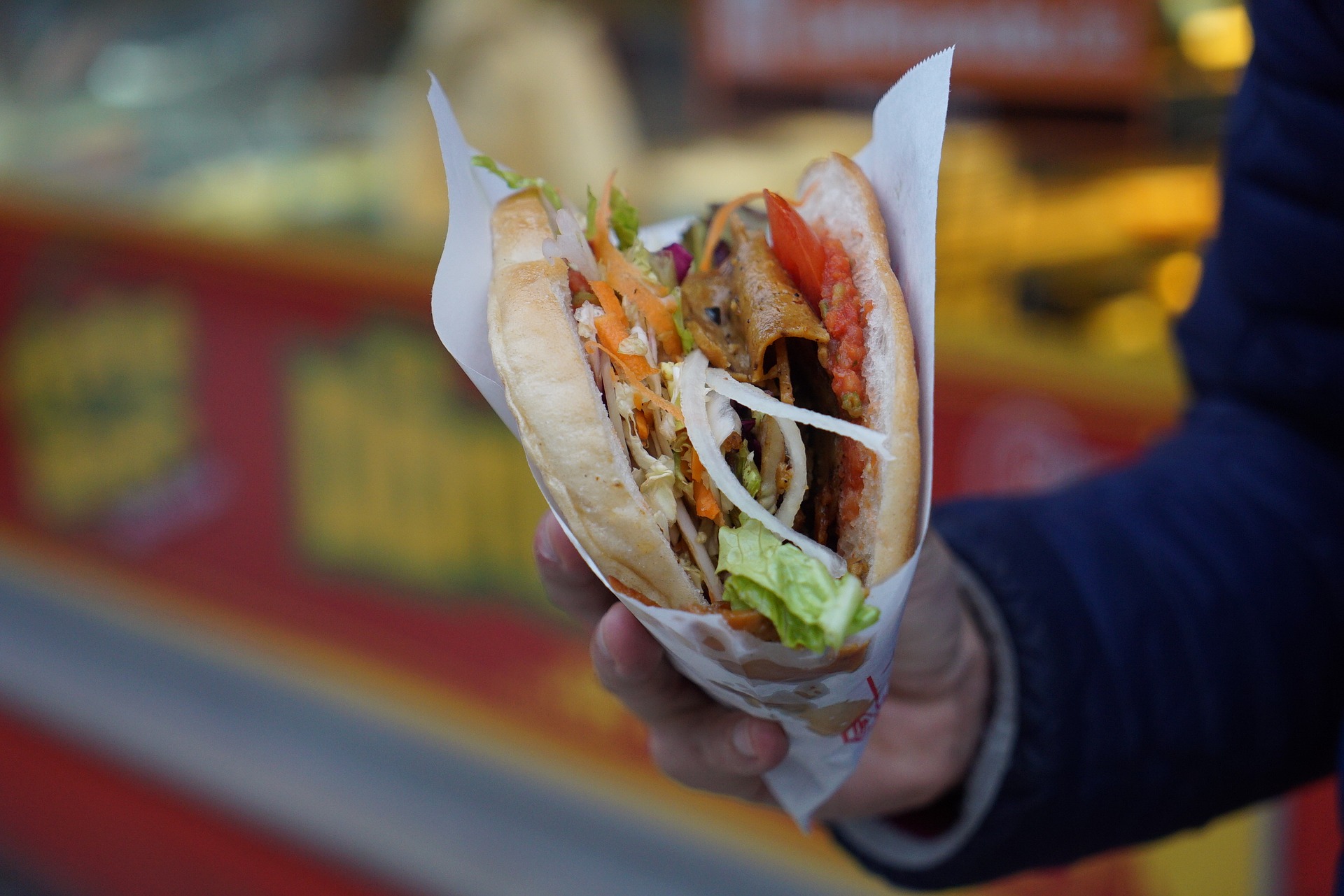Foto: kebab in de hand 2 uur