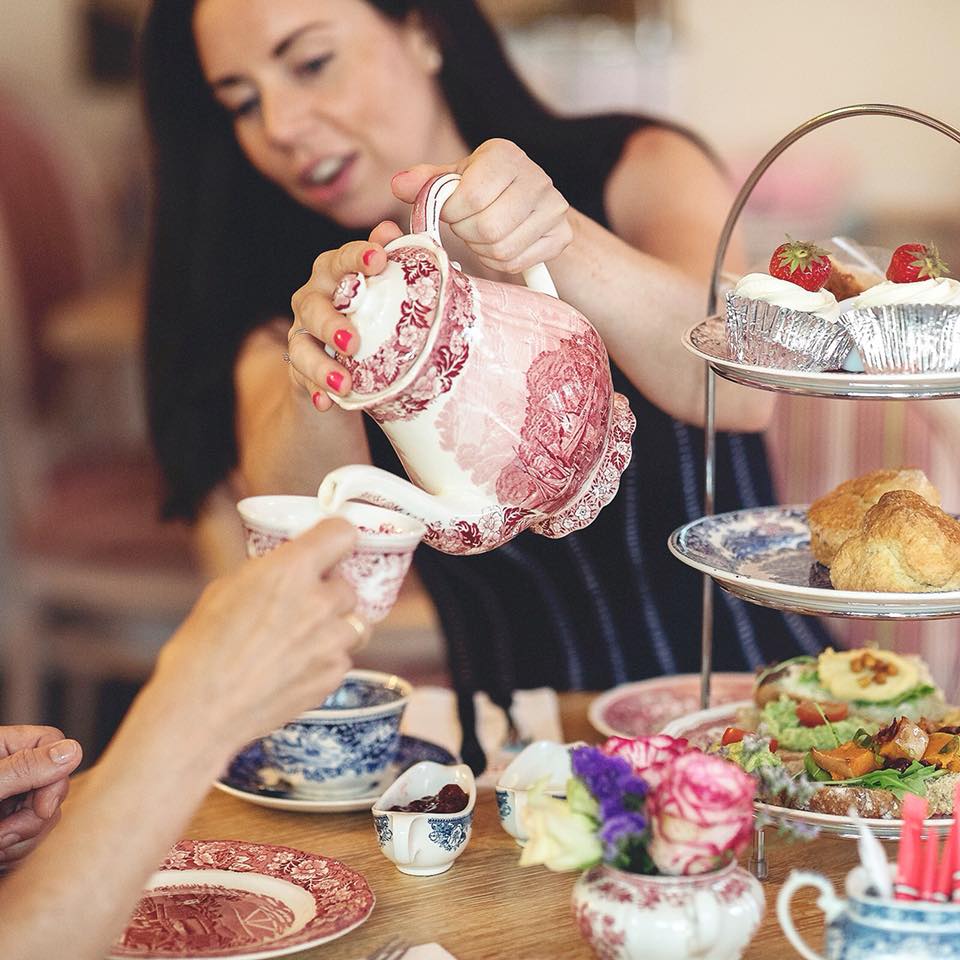 Afternoon tea high tea - Huis van Gijn - indebuurt Dordrecht