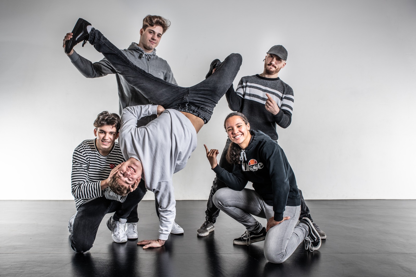Kijktip Deze dansgroep staat in de finale van Holland's Got Talent indebuurt Dordrecht Kijktip Deze dansgroep staat in de finale van Holland's Got Talent indebuurt Dordrecht