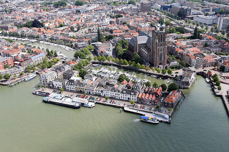 Luchtfoto Dordrecht 2010