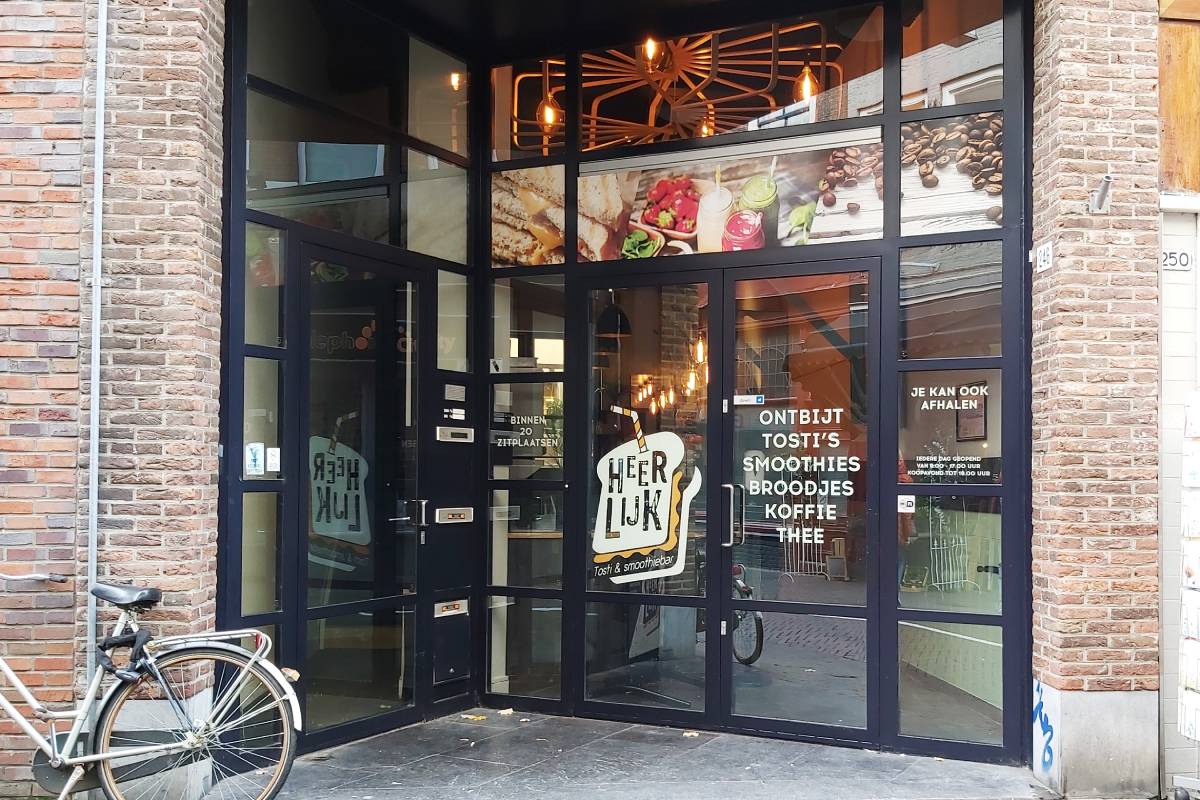 Heerlijk smoothie- en tostibar Voorstraat Edwin Bleeker