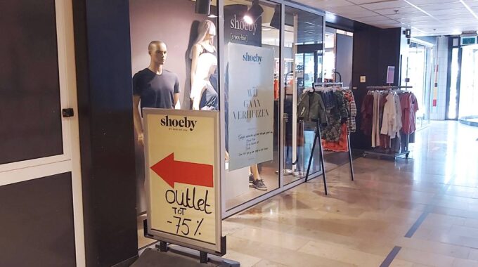 Shoeby Dordrecht Sterrenburg verhuizing