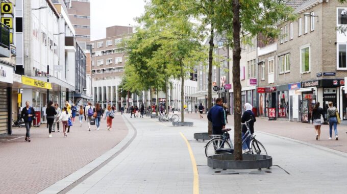 Winkelen Dordrecht Sarijsgang shoppen aanbiedingen voordeel korting