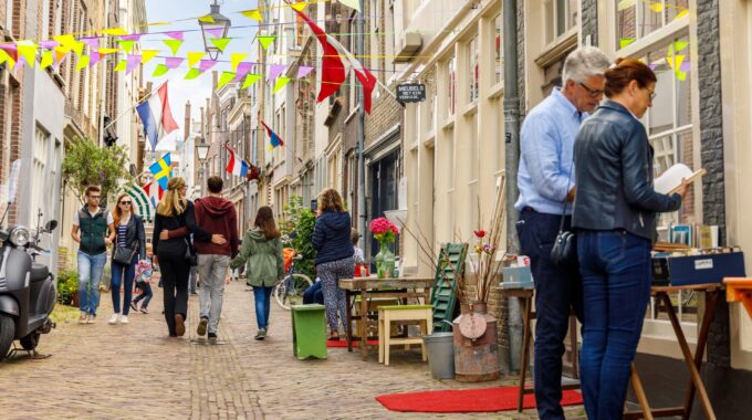 Dordrecht Pakt Uit shopevenement korting voordeel aanbiedingen goodies