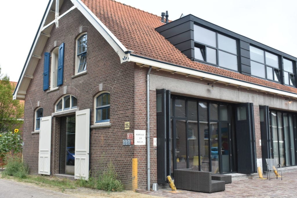 Zijkant huis Thijs en Gijs