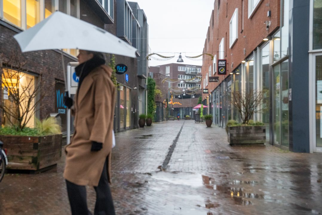 Doelenstraat centrum regen