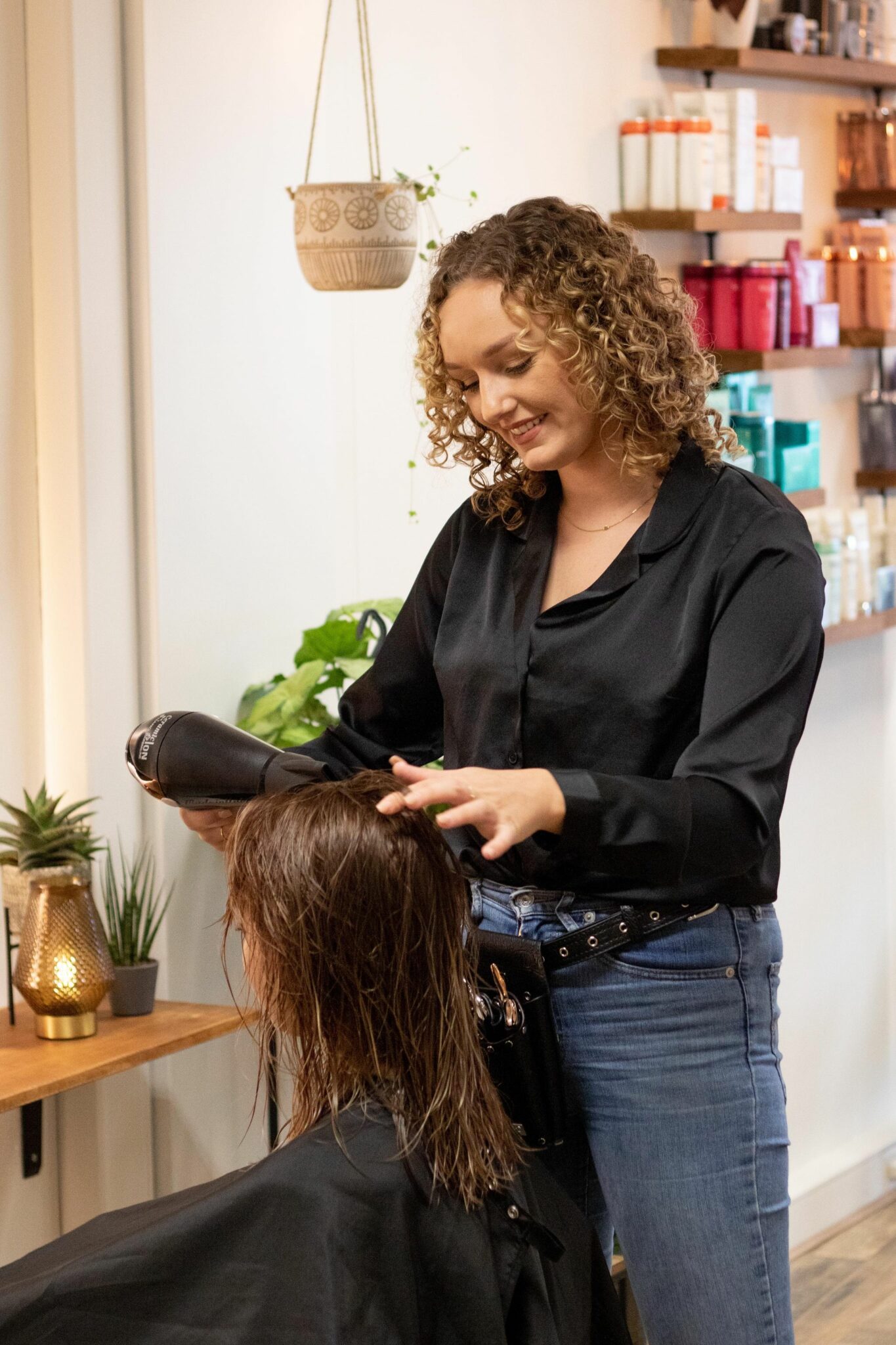 Nieuw in Ede kapsalon Studio Glow indebuurt Ede