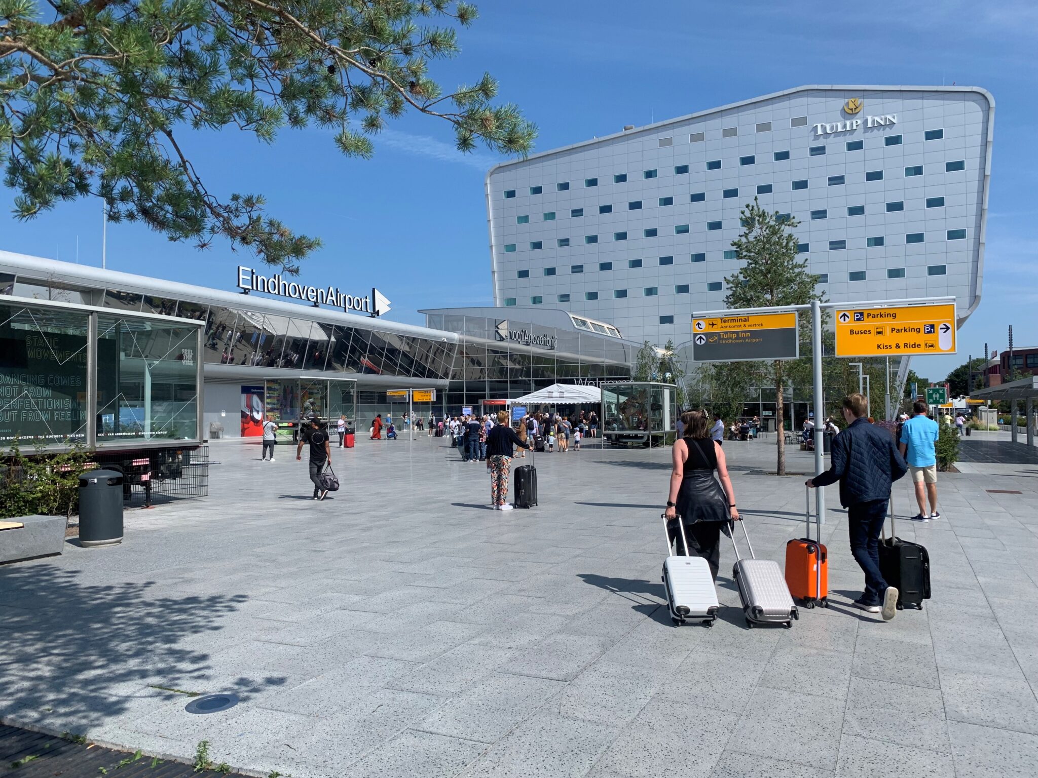 Onze luchthaven bestaat 90 jaar: hier een aantal mooie oude foto's