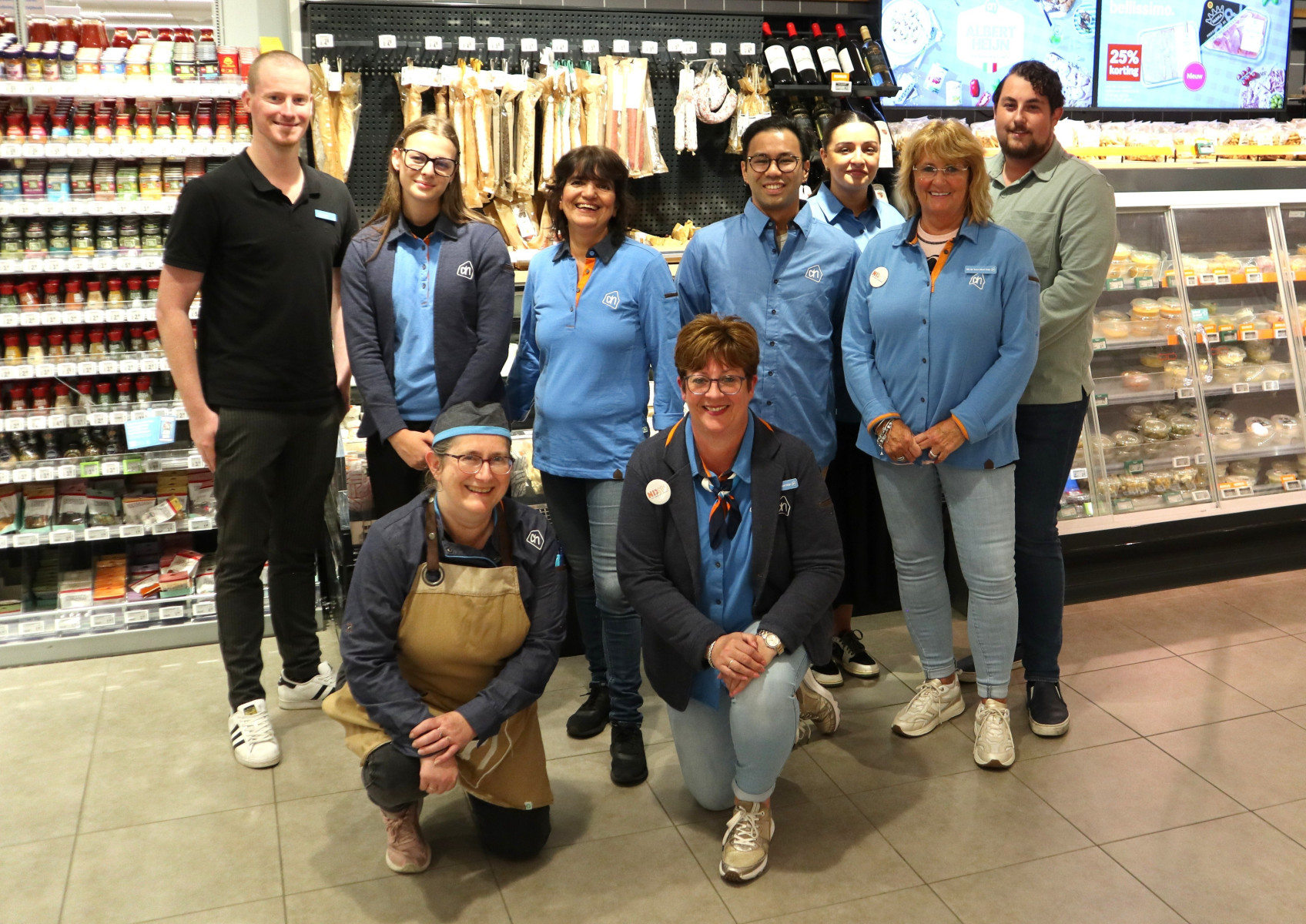 Op deze dag heropent de Albert Heijn Orionstraat na brand