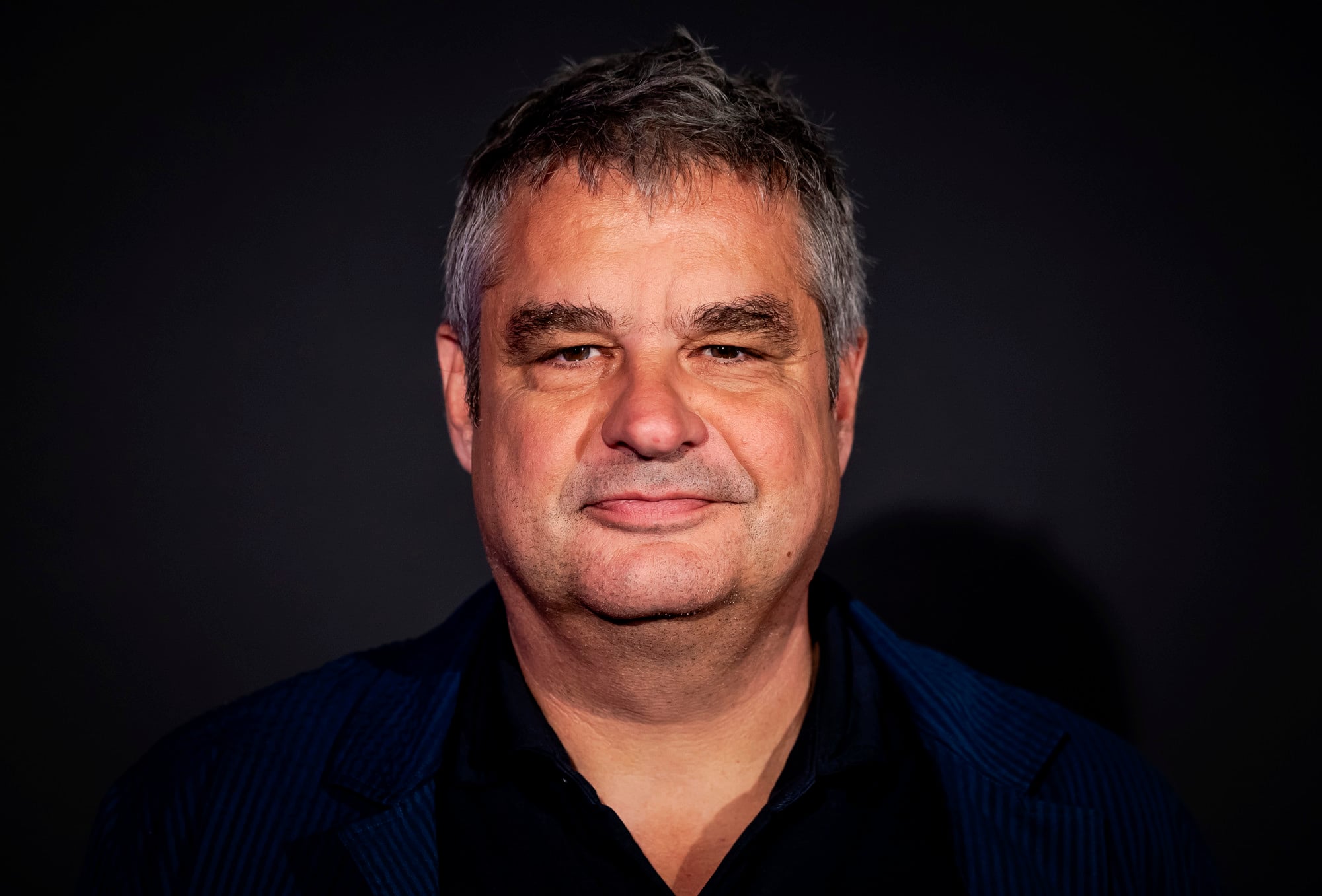 Attentie, PSV-fans! Deze kerstquiz met Frank Lammers speel je vanuit je luie stoel