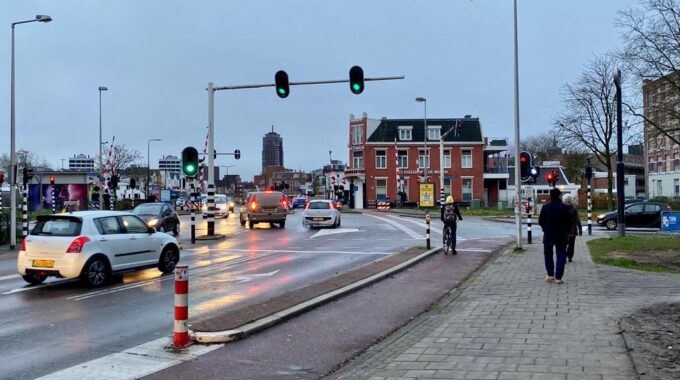 verkeerslichten oldenzaalsestraat
