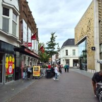 van uffelen outlet in pand expresso enschede kalanderstraat (1)