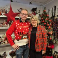 gerard en anja van Rudolph’s Pop-up Shop - kerstwinkel Enschede (1)