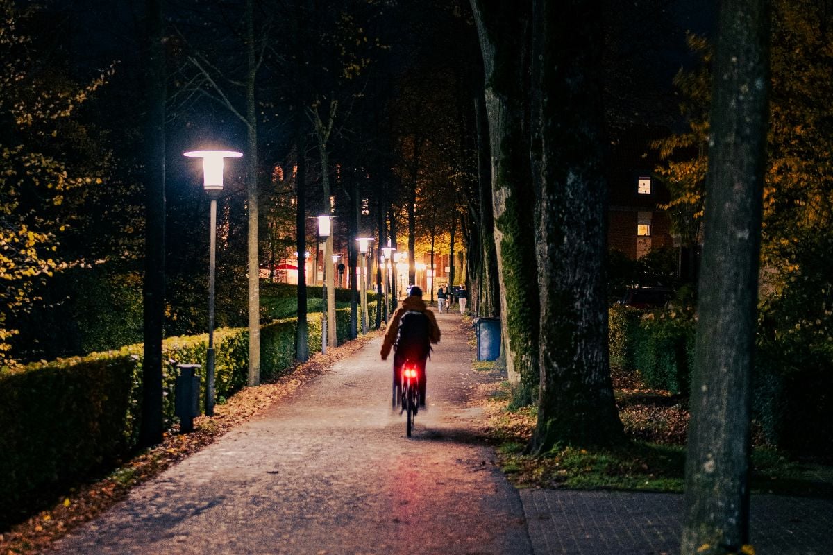 André (60) weet helaas hoe belangrijk goede verlichting op je fiets is