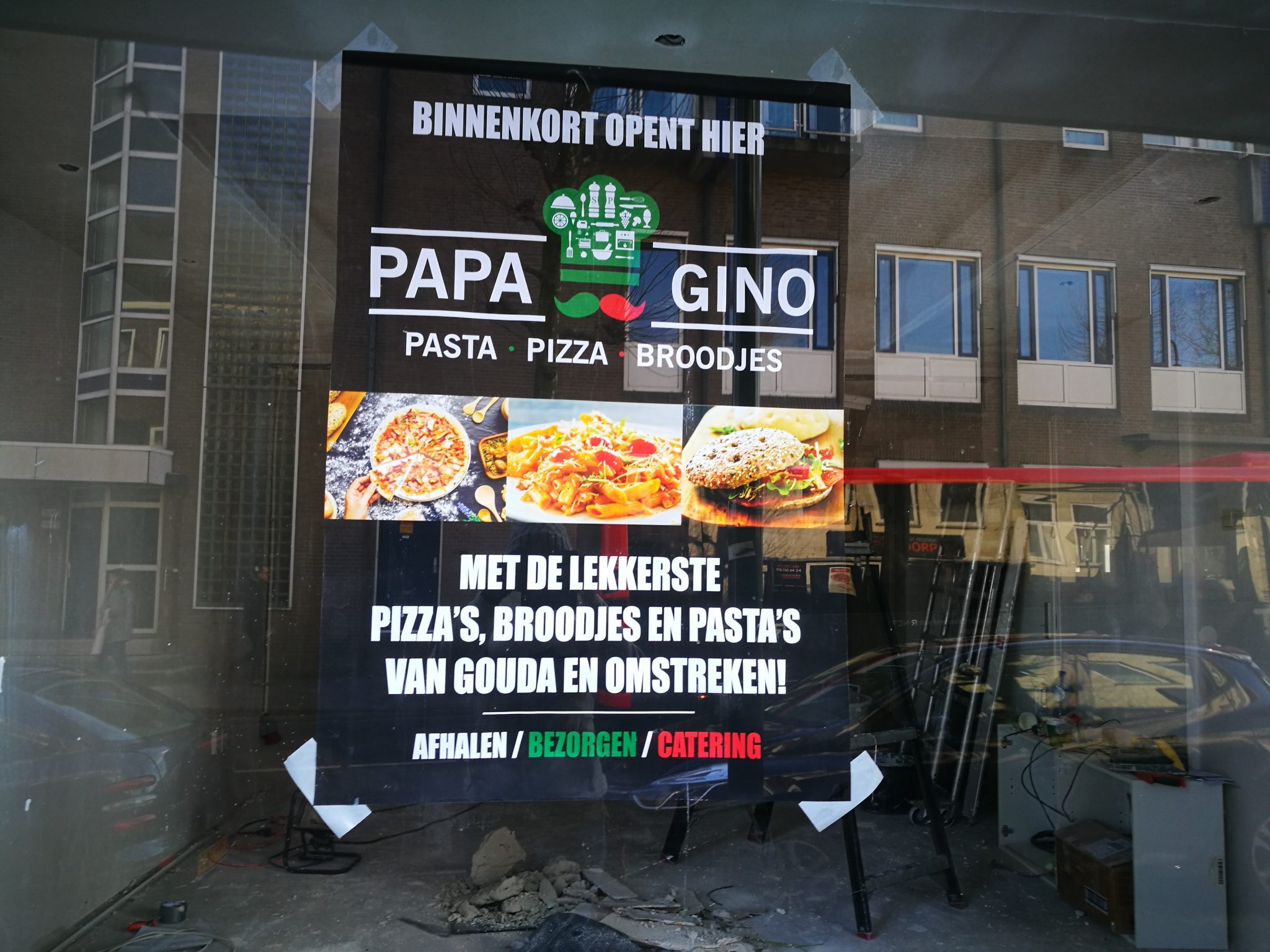 Nieuw in Gouda pasta's, pizza's en broodjes van Papa Gino indebuurt