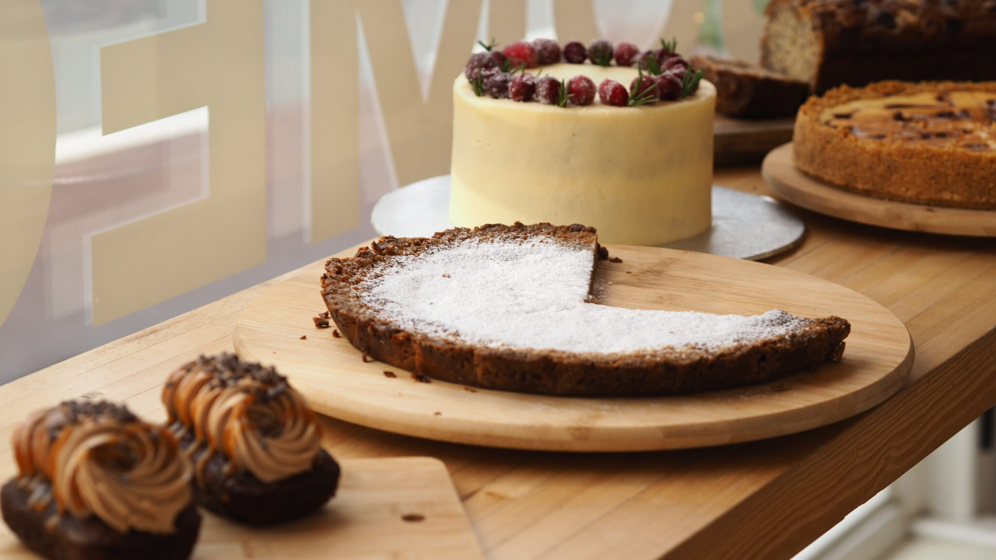 Tifany (31) begon popup store Pastel Bakery ‘Bakken is creëren