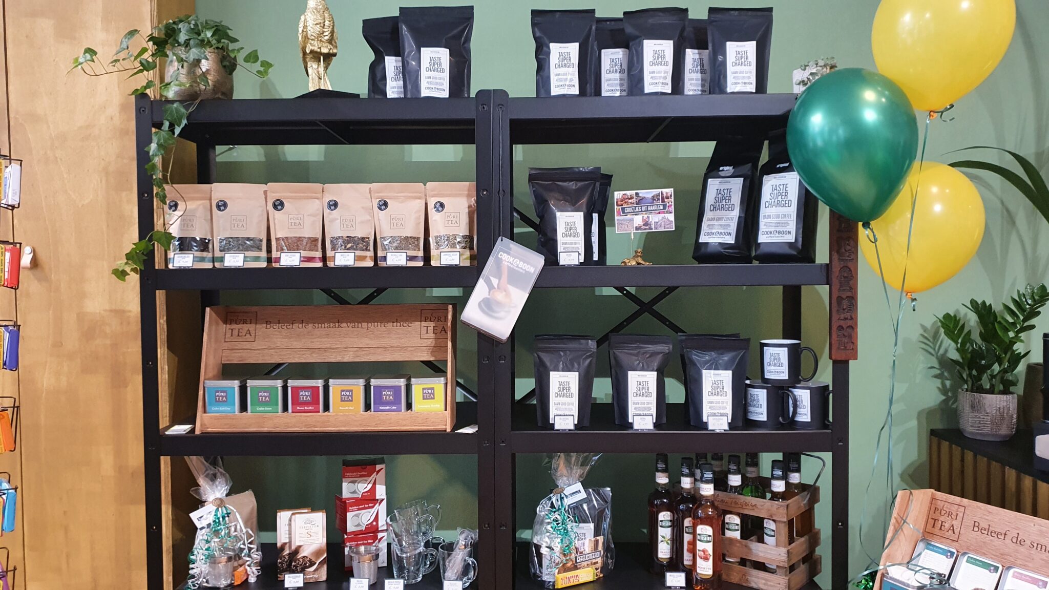 Smullen Brownies & Downies opende vandaag de To Go Store en wij