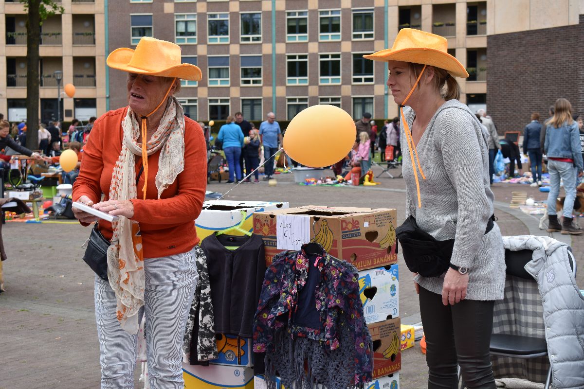 koningsdag-slingermarkt-helmond-019