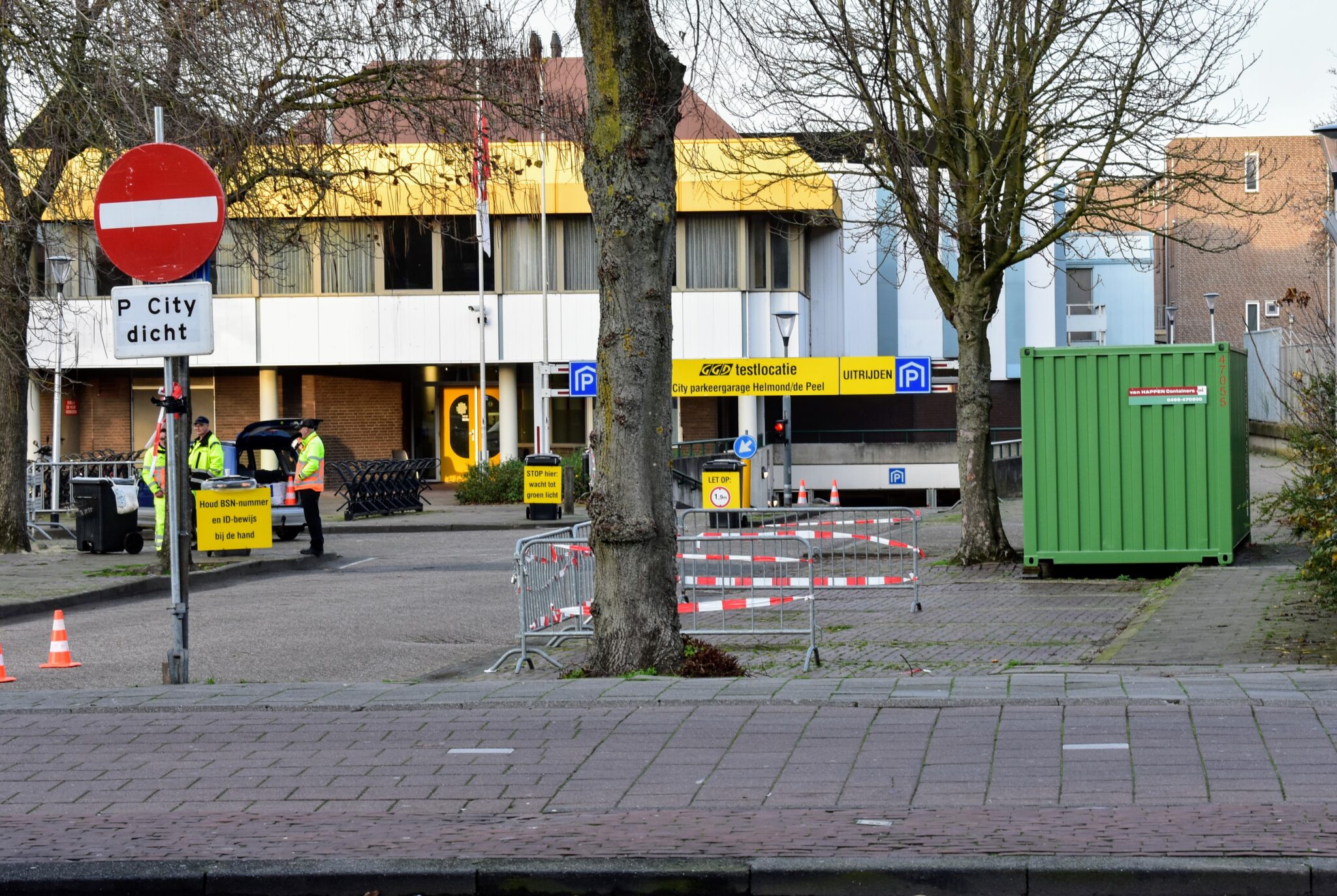 corona teststraat Helmond 001
