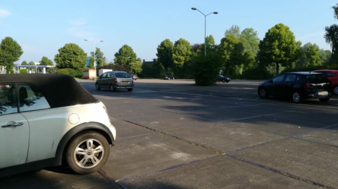 parkeerterrein-torenstraat-oostende-helmond