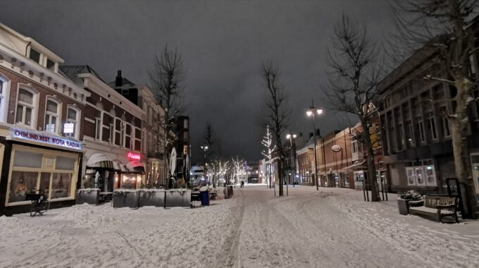 Helmond sneeuw winter Markt