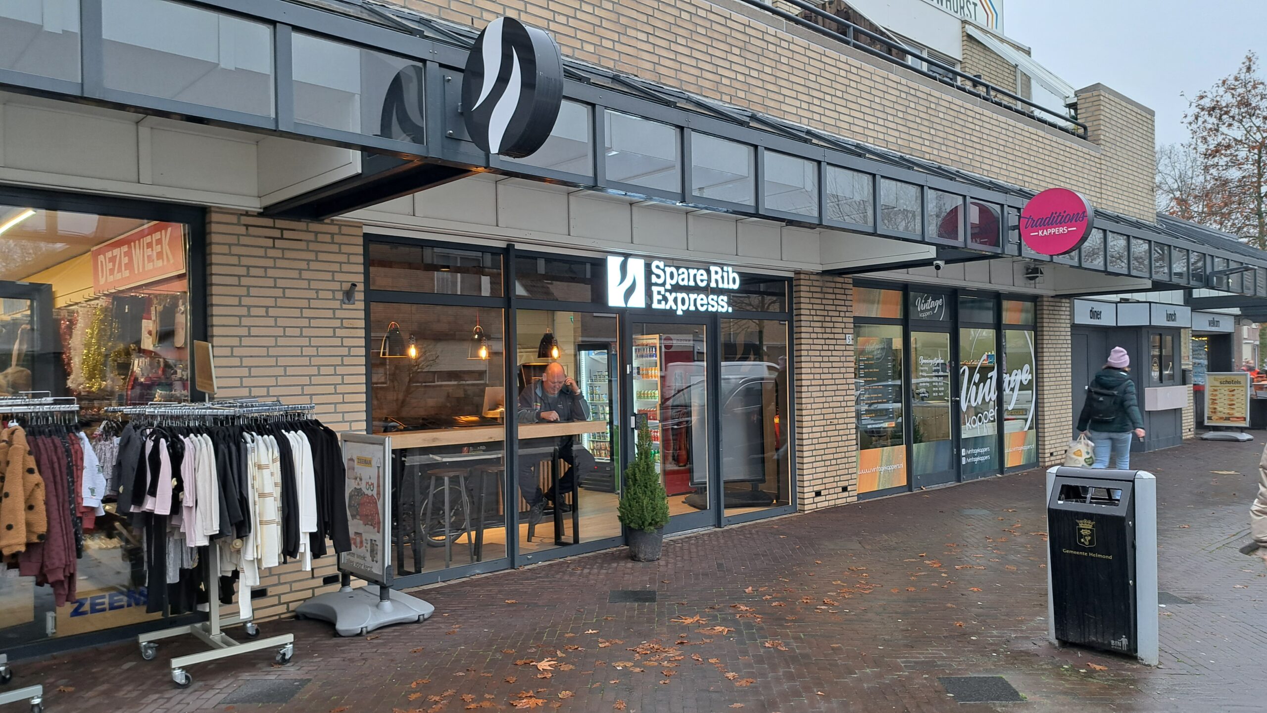 Nieuw in Helmond! Spare Rib Express opent vestiging in Brouwhuis