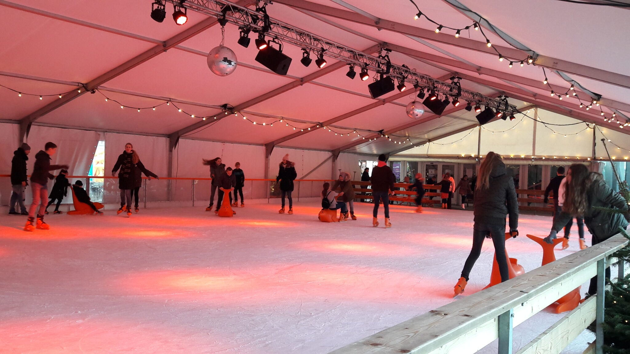 Pubquiz, hitster en kerstmarkten: dit is er te doen in Hengelo (12-14 dec)