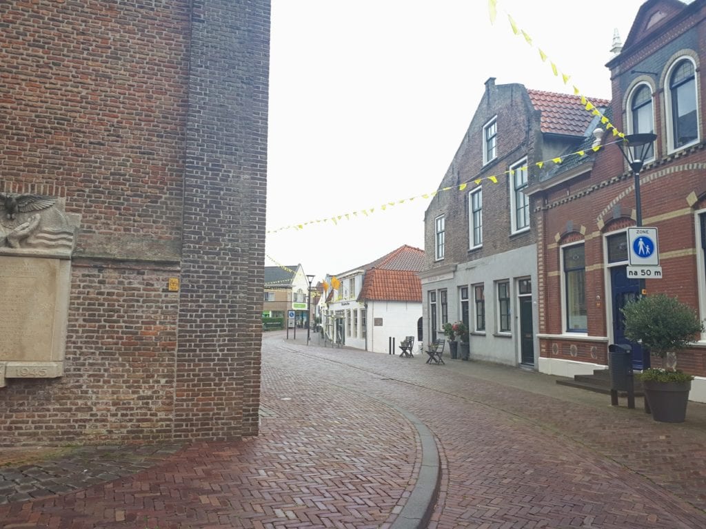 5x Hier komen deze opvallende Hoeksche Waardse bijnamen vandaan