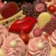 Bakkerij de Koning valentijnsassortiment 2021 (3) dripcake close-up v2