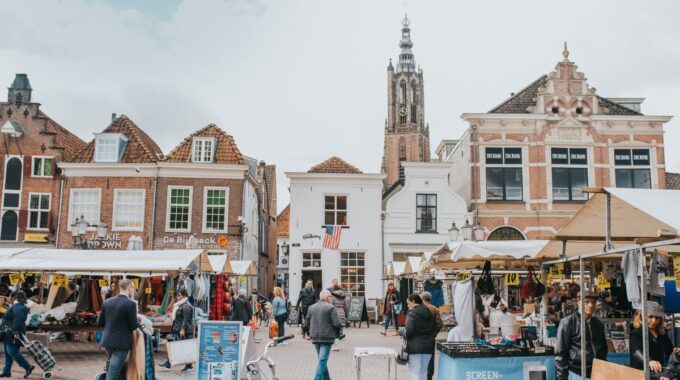 Winkelen - Markt in Amersfoort (Hof)