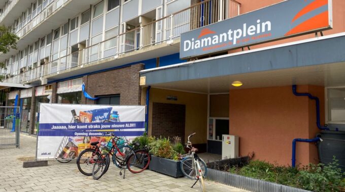 Winkelcentrum Diamantlaan Aldi