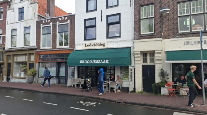 broodje halen Leiden